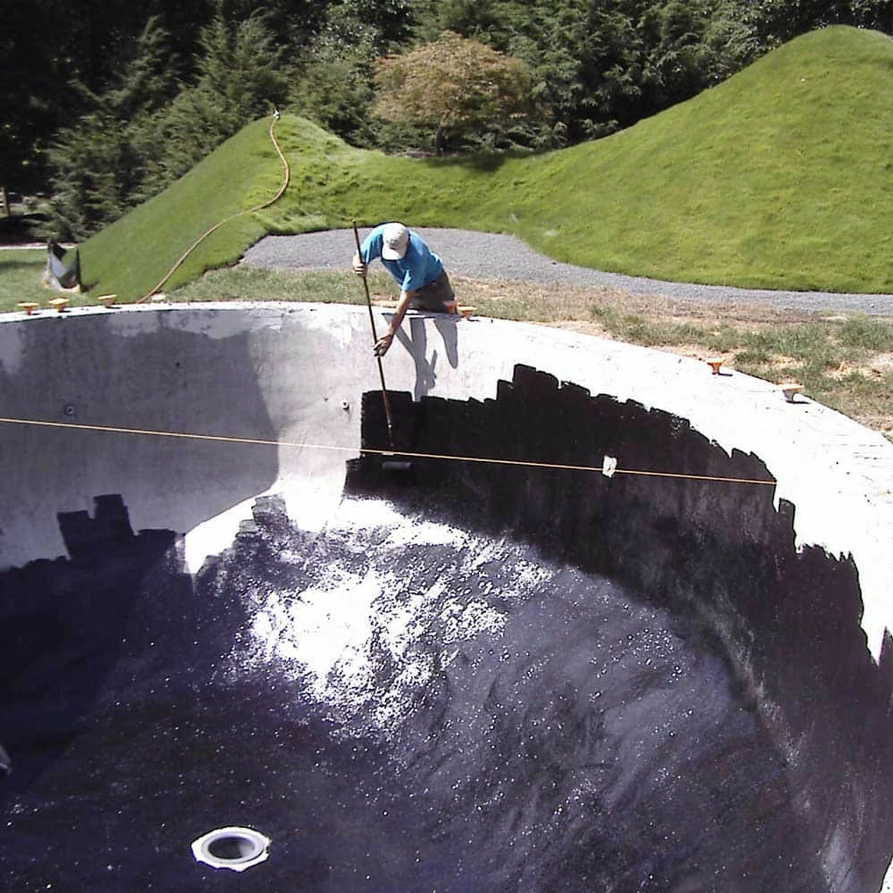 Pond Armor Pond Shield Non-Toxic Epoxy Pond Liner 3 Gallons 7 Pond Armor Pond Shield Non-Toxic Epoxy Pond Liner 3 Gallons - Image 5